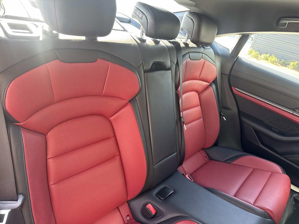 Certified 2025 Porsche Taycan image 14