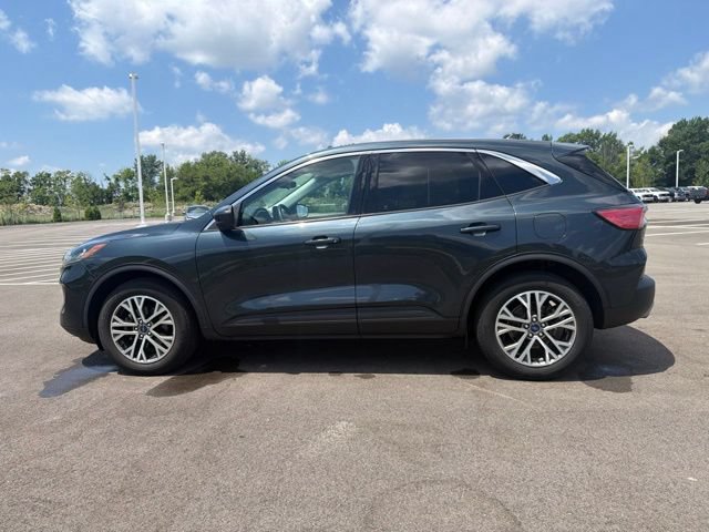 Used 2022 Ford Escape SEL AWD/4WD image 15