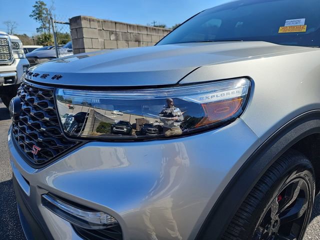 Used 2024 Ford Explorer ST w/ Equipment Group 401A image 32