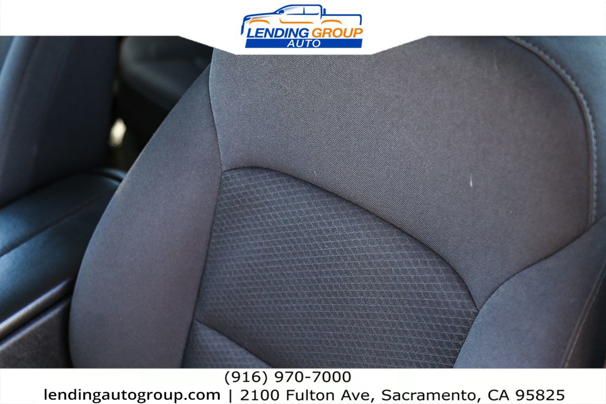 Used 2023 Chevrolet Malibu LT FWD image 24