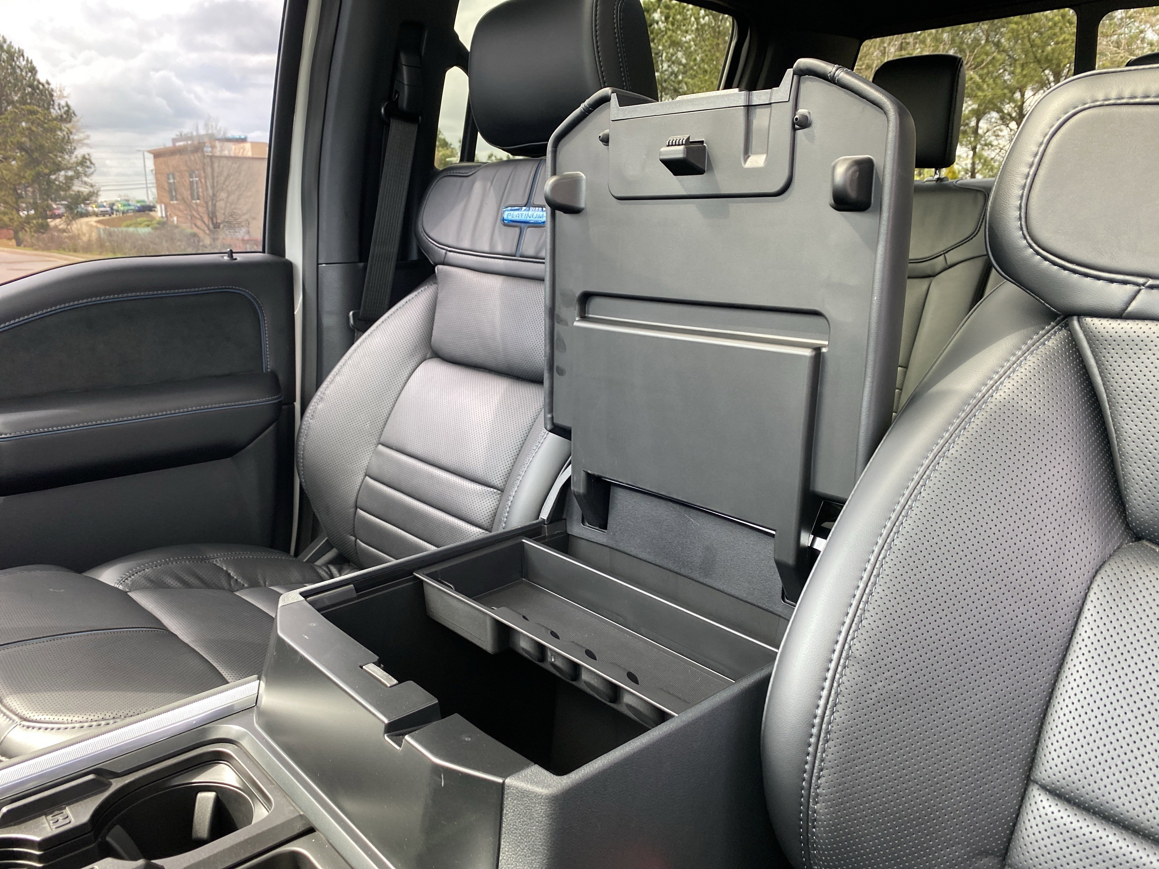 Used 2026 Ford F450 Platinum w/ FX4 Off-Road Package image 40