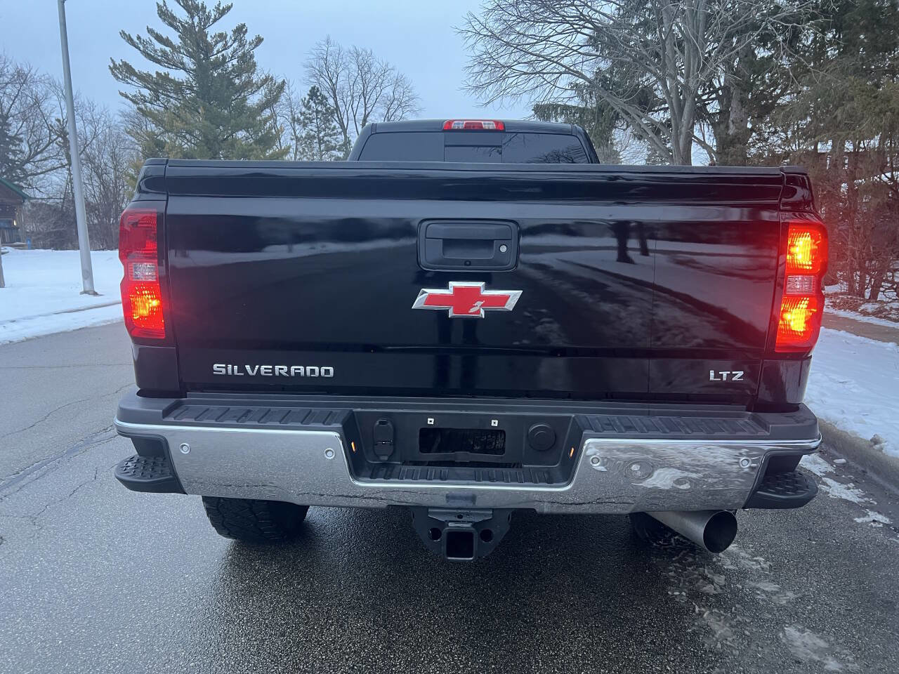 Used 2017 Chevrolet Silverado 3500 LTZ w/ Duramax Plus Package image 5