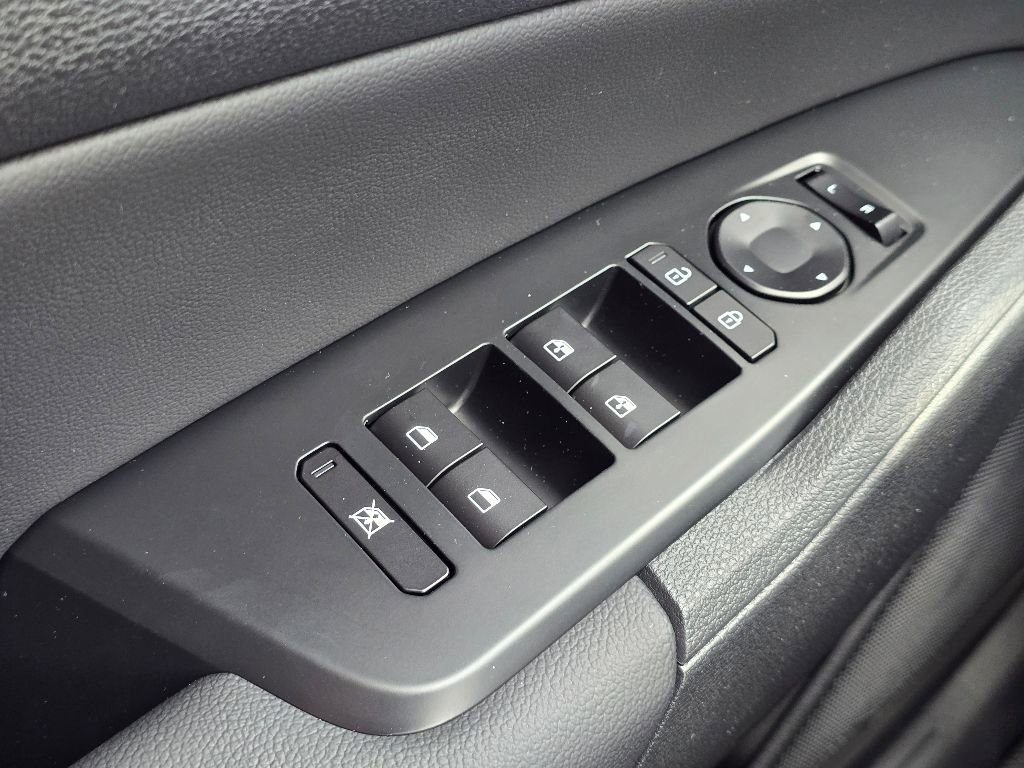 New 2026 Kia Sportage EX image 23