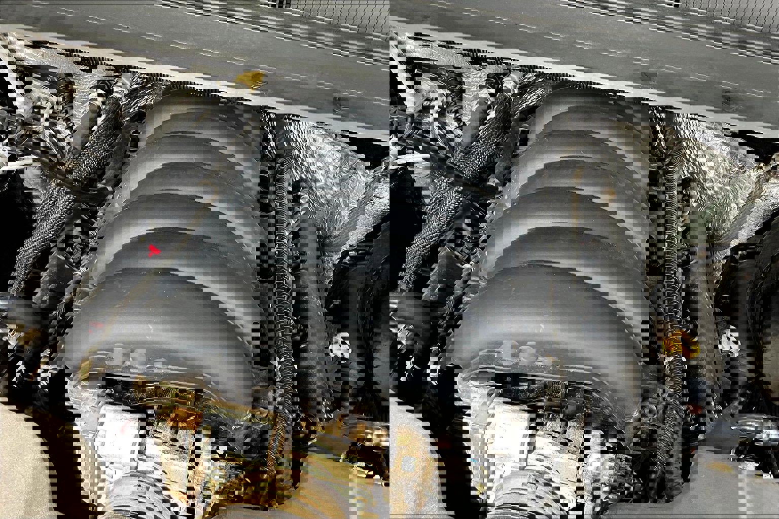 Used 2016 Chevrolet Suburban LTZ AWD/4WD image 32