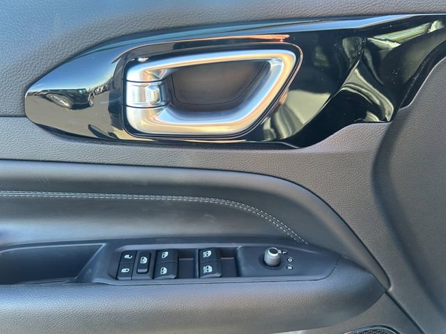 New 2026 Jeep Compass Altitude image 12