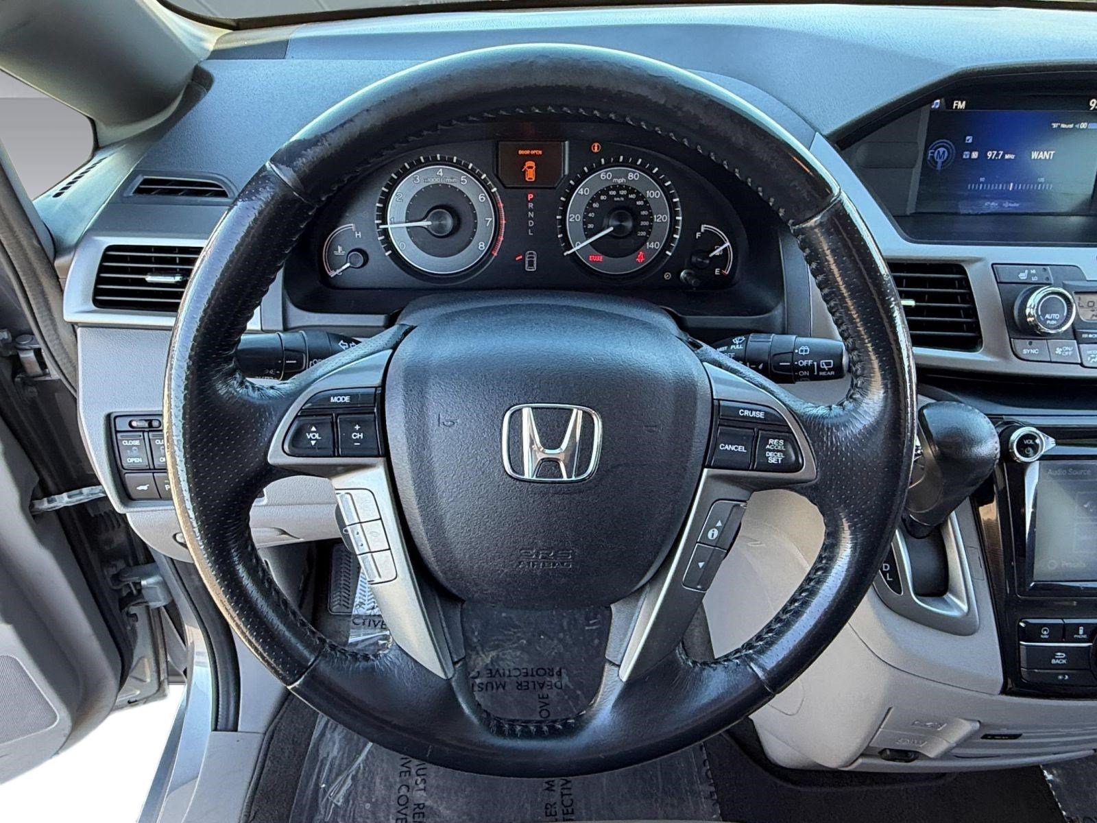 Used 2016 Honda Odyssey Touring image 11