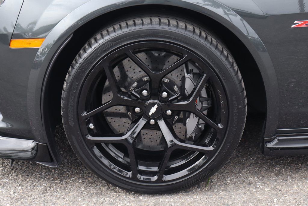 Used 2015 Chevrolet Camaro Z/28 RWD image 35