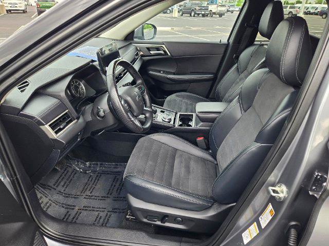 Used 2024 Mitsubishi Outlander SE FWD image 22