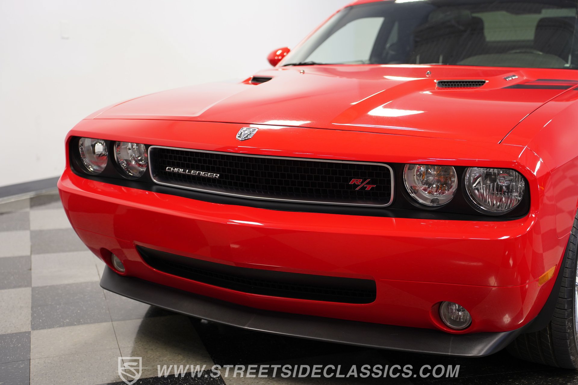 Used 2009 Dodge Challenger R/T RWD image 20