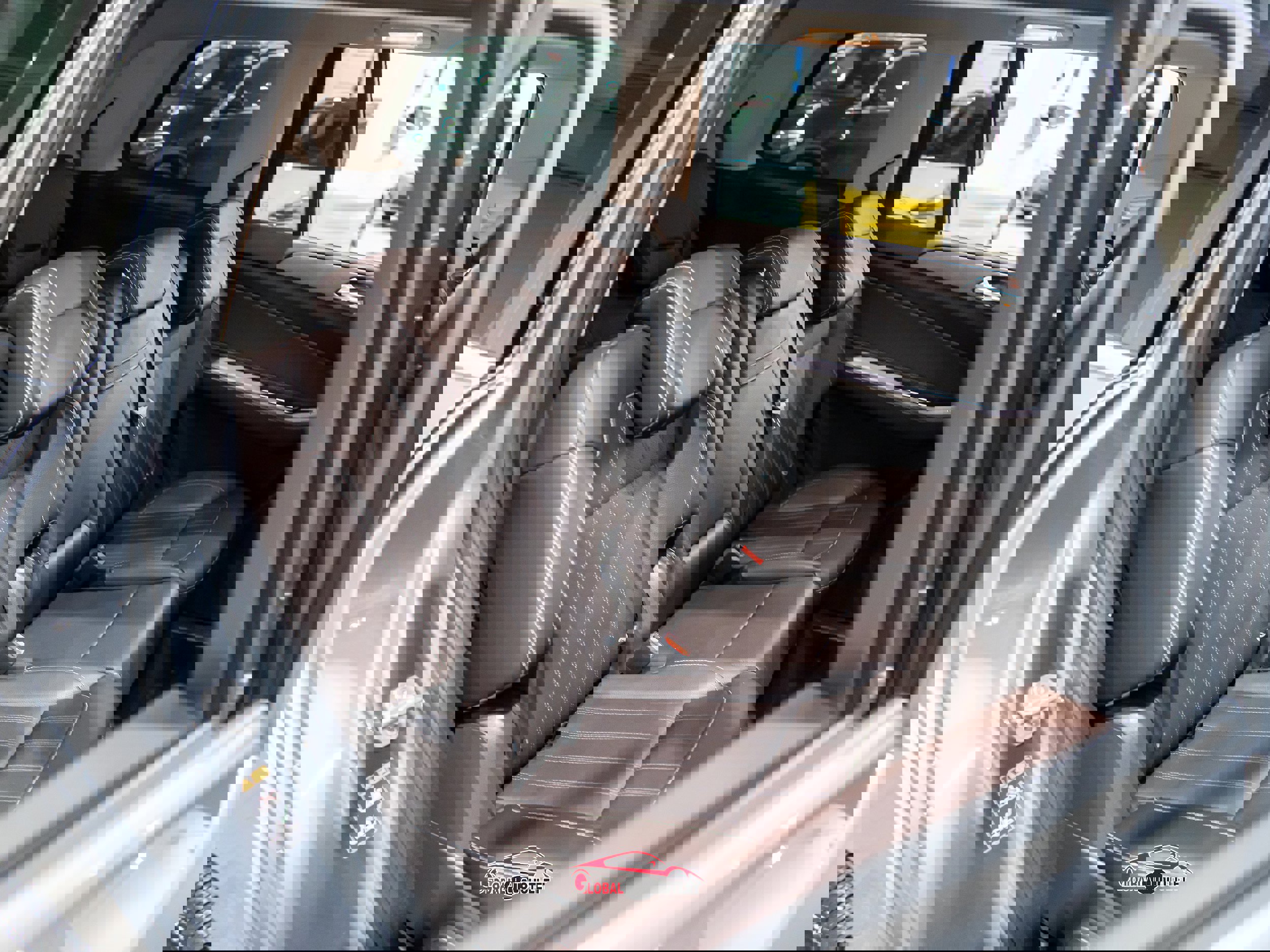 Used 2017 Mercedes-Benz GLS 450 4MATIC w/ Premium Package image 18