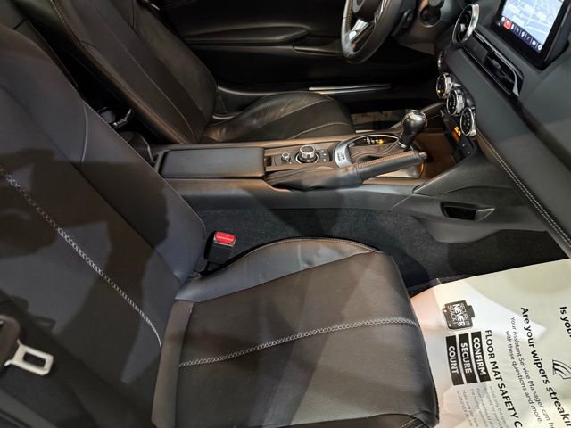 Used 2021 MAZDA MX-5 Miata RF Grand Touring image 27