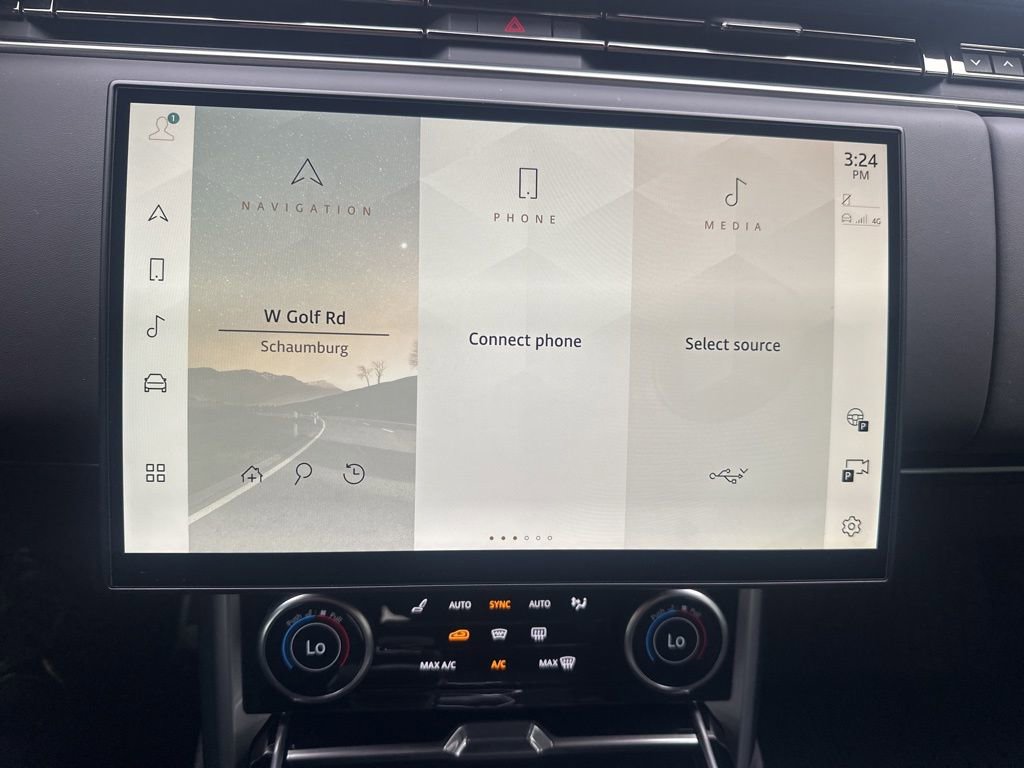 Used 2023 Land Rover Range Rover SE image 19