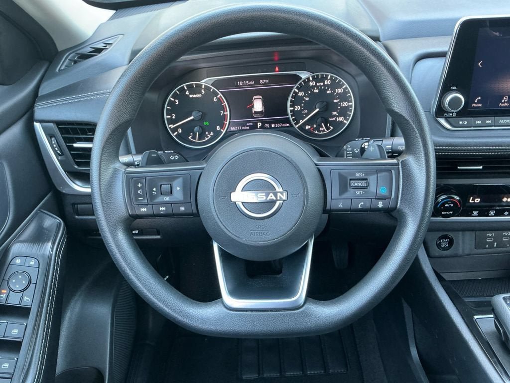 Used 2024 Nissan Rogue SV AWD/4WD image 12