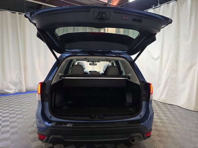 Certified 2022 Subaru Forester Limited AWD/4WD image 34
