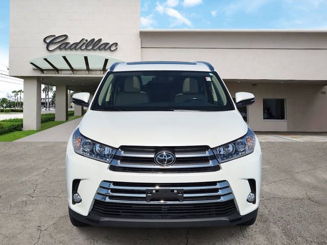Used 2017 Toyota Highlander Limited image 8