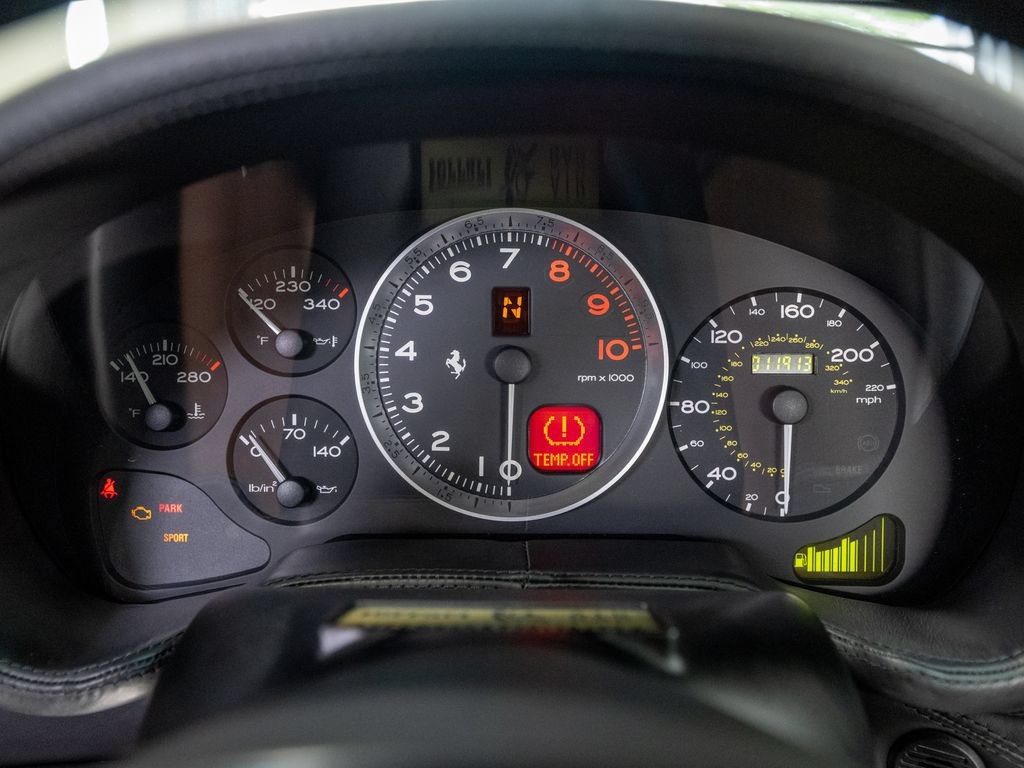 Used 2002 Ferrari 575M Maranello RWD image 26
