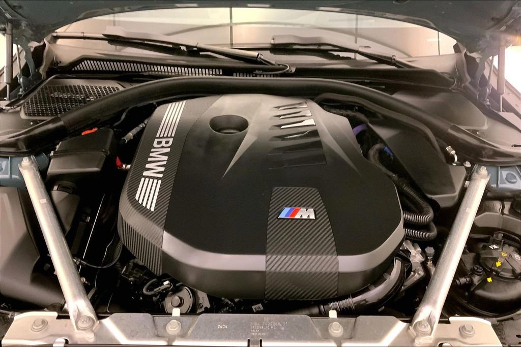 Used 2025 BMW M440i RWD image 9