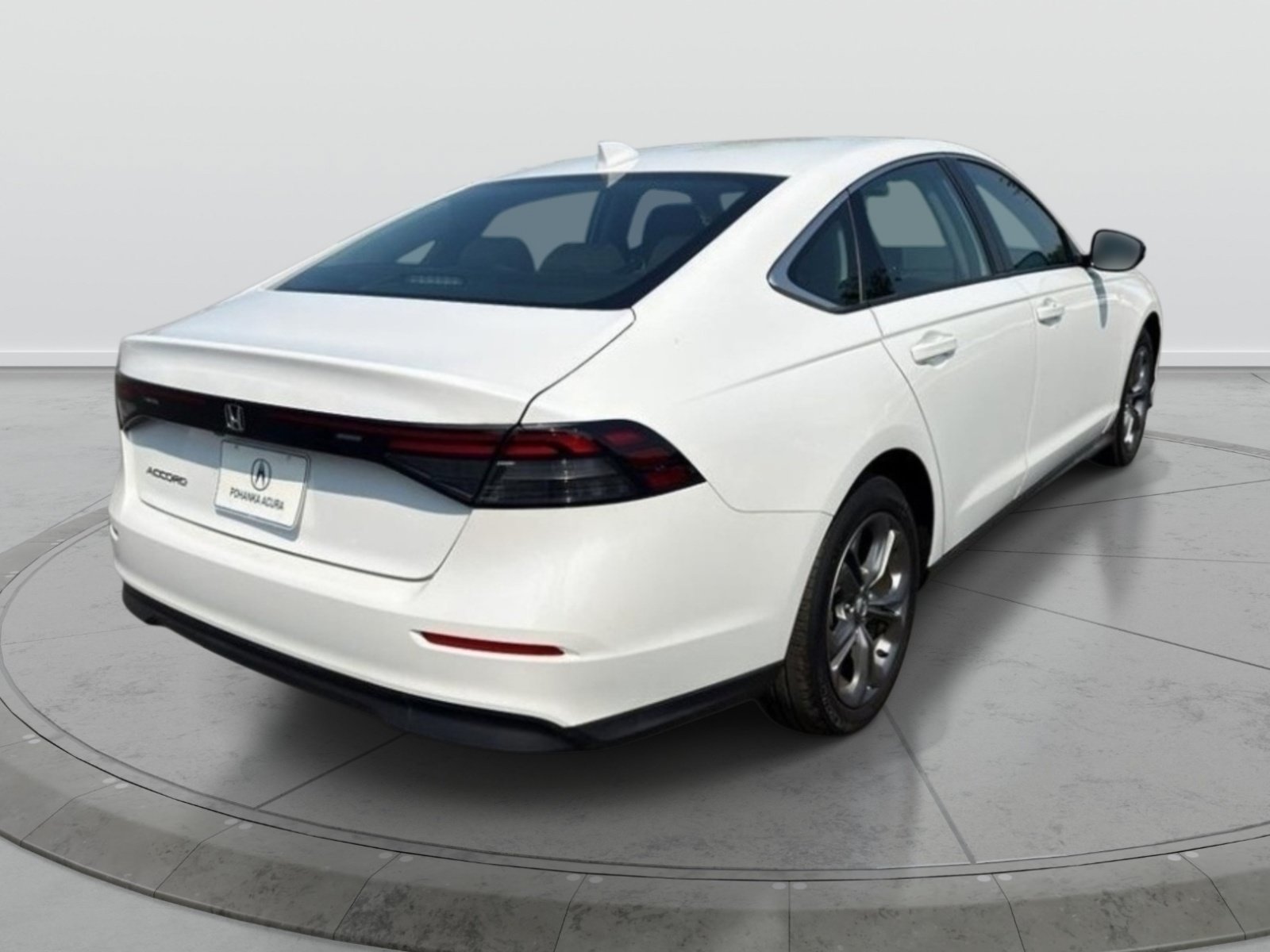 Used 2023 Honda Accord EX image 7