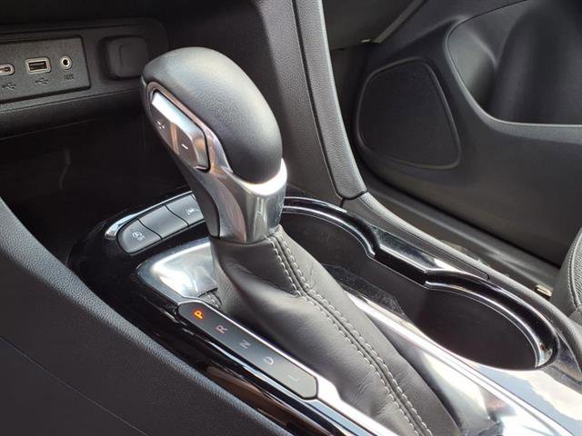 Used 2023 Buick Encore GX Select w/ Sport Touring Package image 7