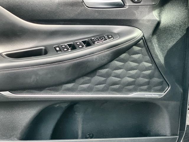 Used 2022 Hyundai Santa Fe Limited image 15