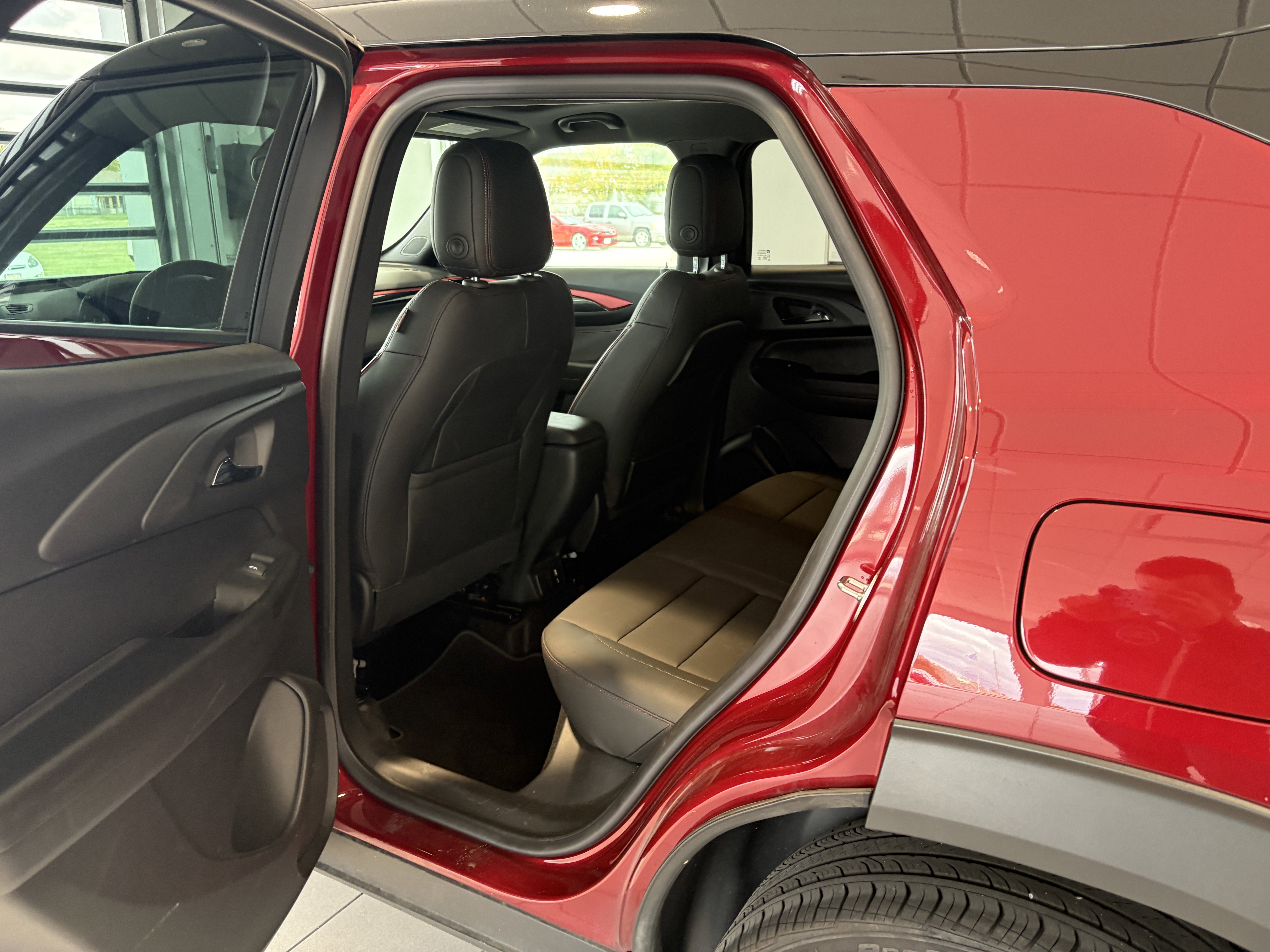 Used 2024 Chevrolet TrailBlazer RS w/ Convenience Package image 21