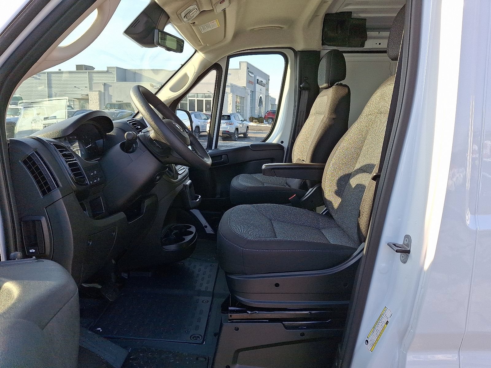 New 2025 RAM ProMaster 1500 w/ Safety Group FWD image 8