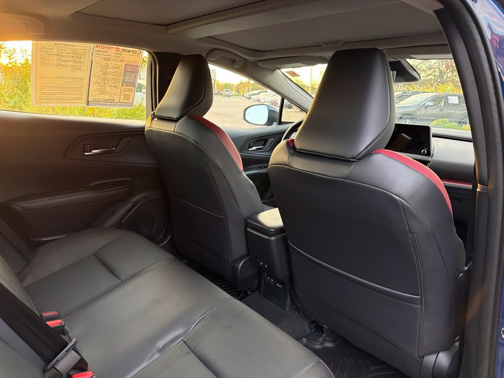 Used 2024 Toyota Prius Prime Premium w/ Advanced Technology Package FWD image 16