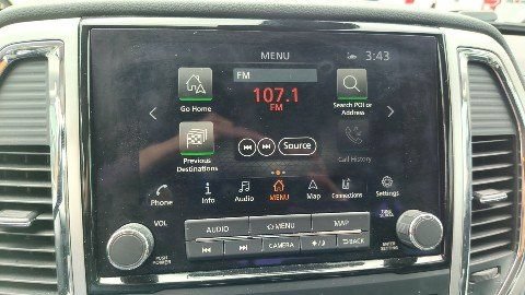 Used 2021 Nissan Titan SV w/ SV Convenience Package RWD image 16