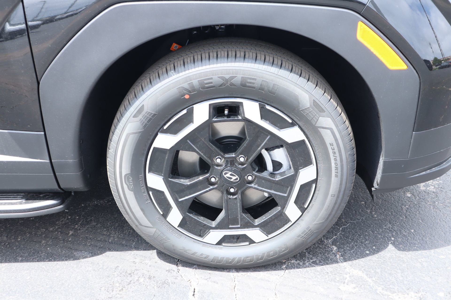 New 2026 Hyundai Santa Fe SEL FWD image 18