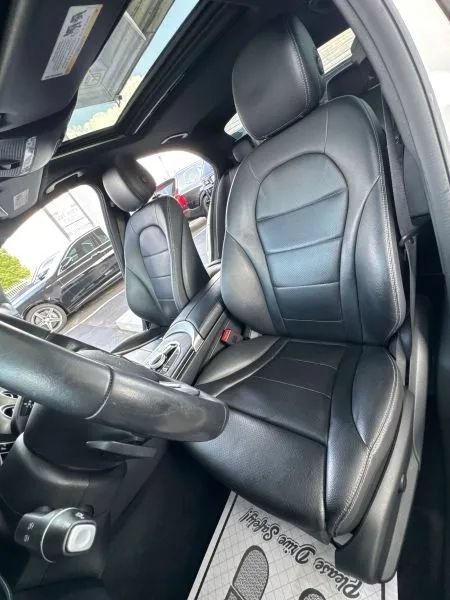 Used 2019 Mercedes-Benz C 300 Sedan image 28