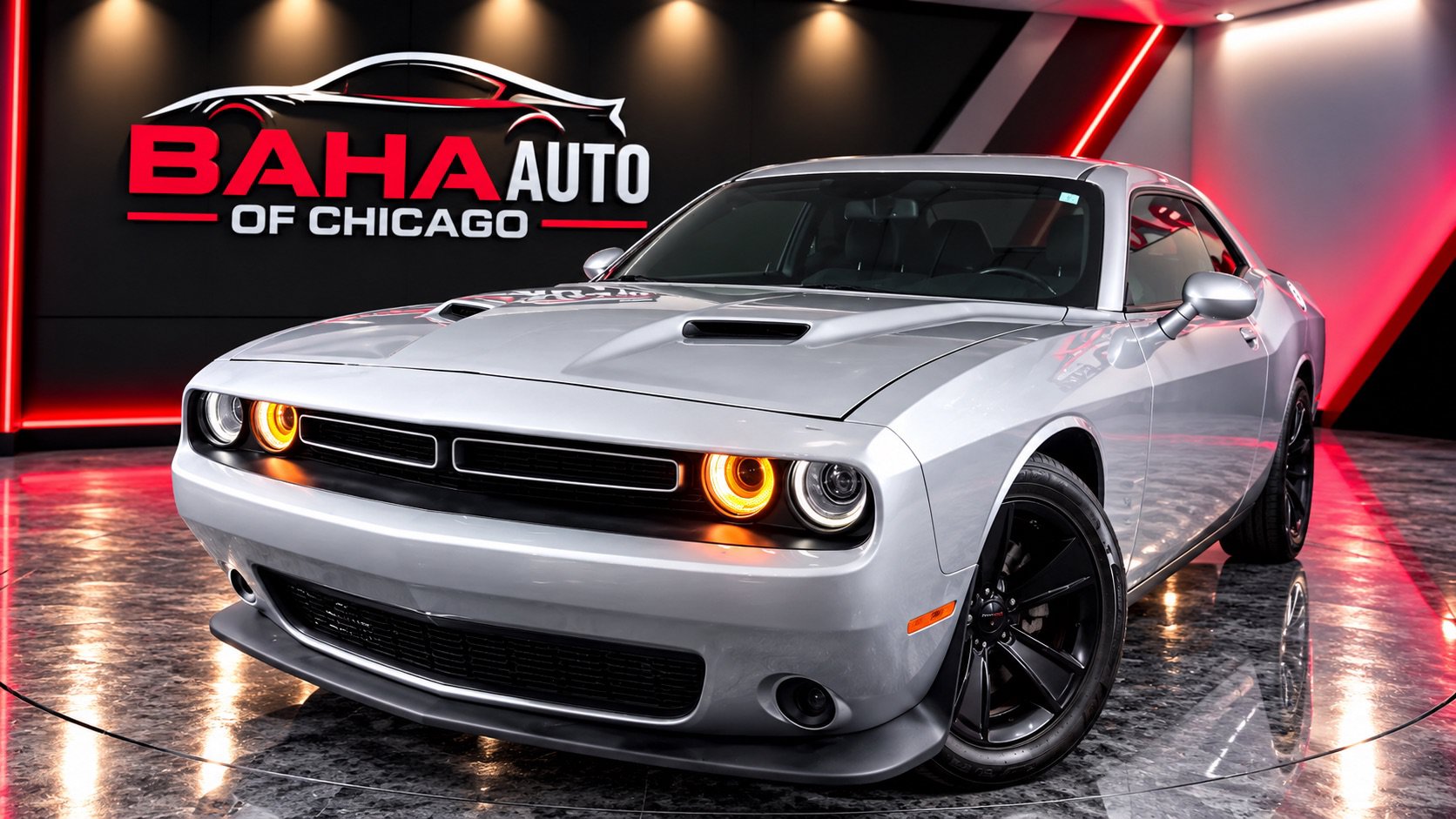 Used 2022 Dodge Challenger SXT RWD image 1