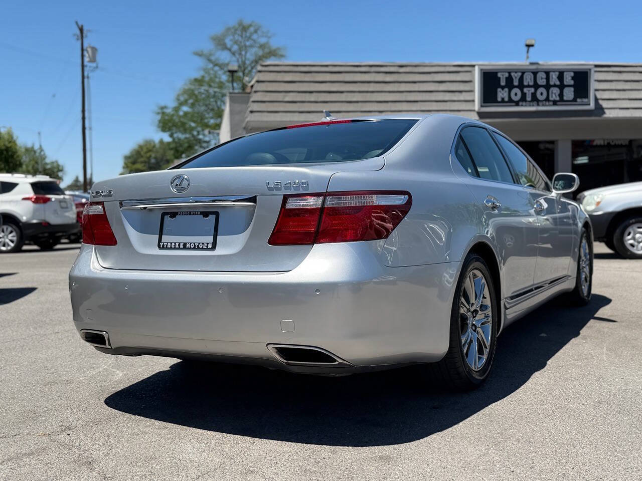 Used 2008 Lexus LS 460 RWD image 16