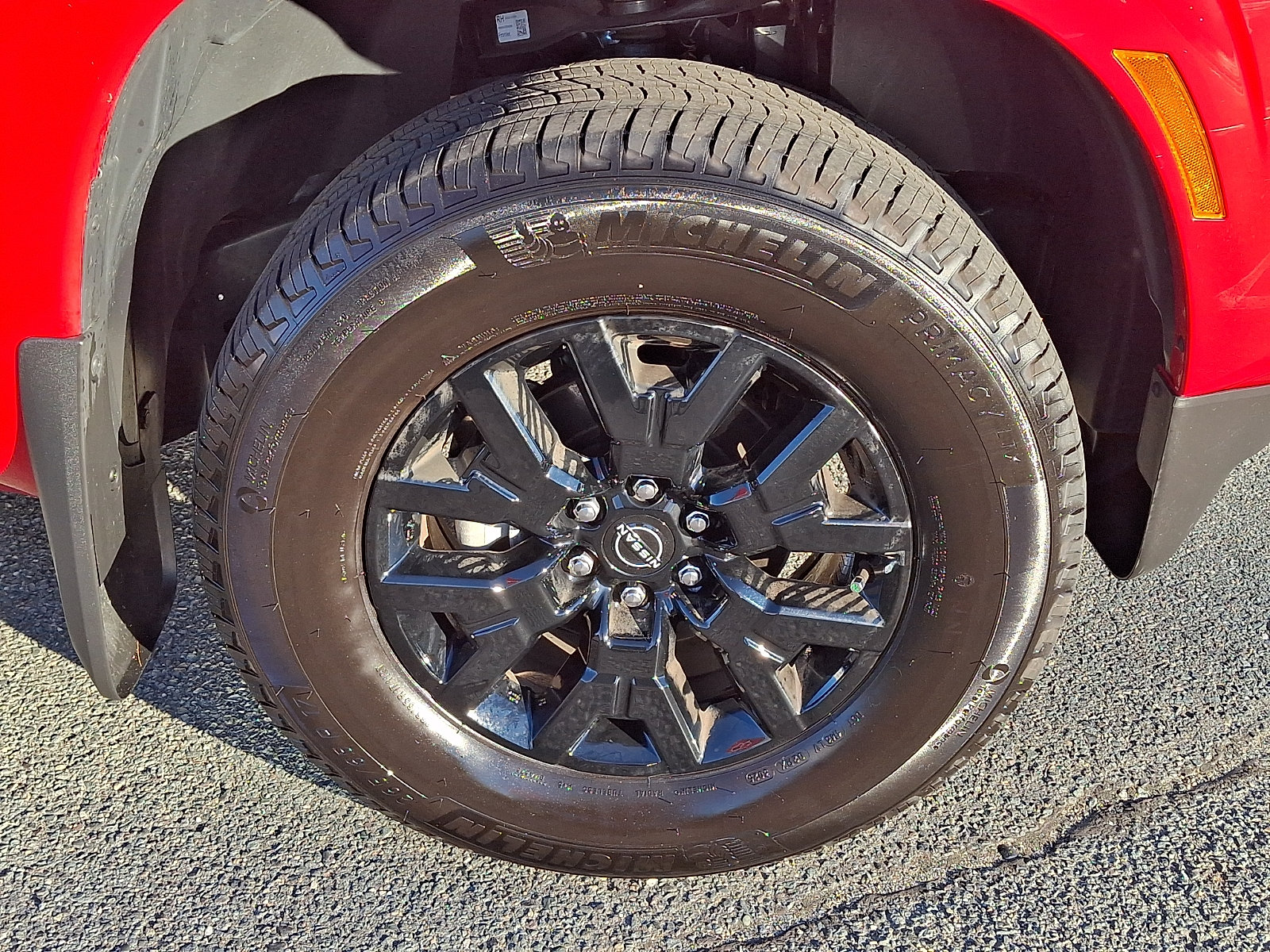 Certified 2026 Nissan Frontier SV w/ Tow Package AWD/4WD image 9