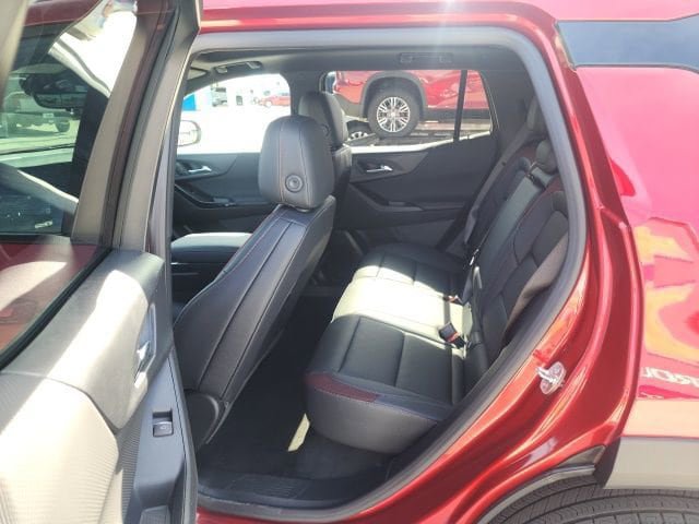 New 2026 Chevrolet Equinox RS w/ Convenience Package III FWD image 22
