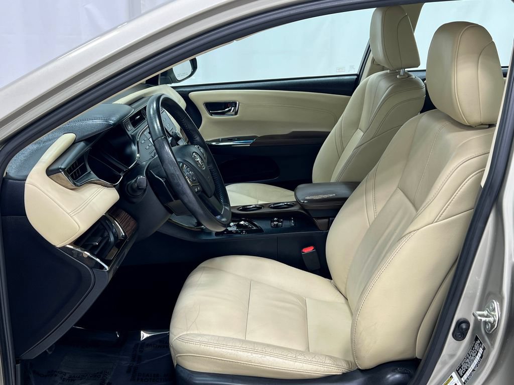 Used 2015 Toyota Avalon XLE Premium FWD image 14