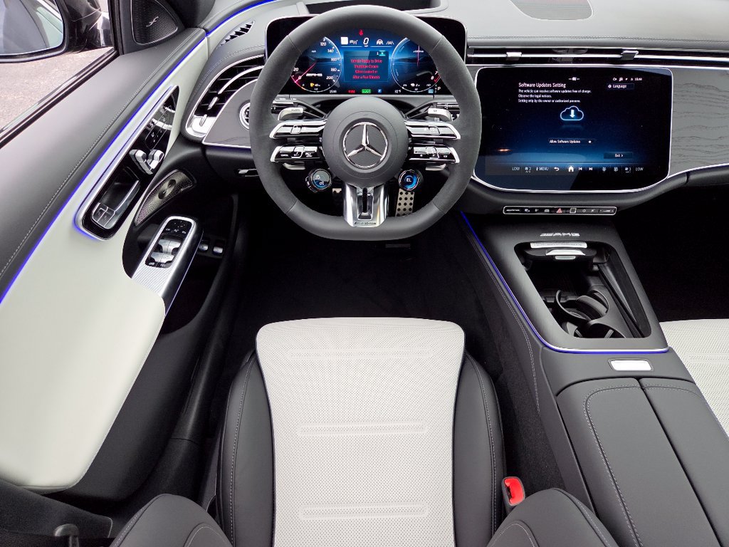 New 2027 Mercedes-Benz E 53 AMG e 4MATIC Sedan image 3