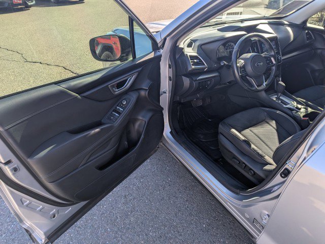 Used 2019 Subaru Forester Premium image 8