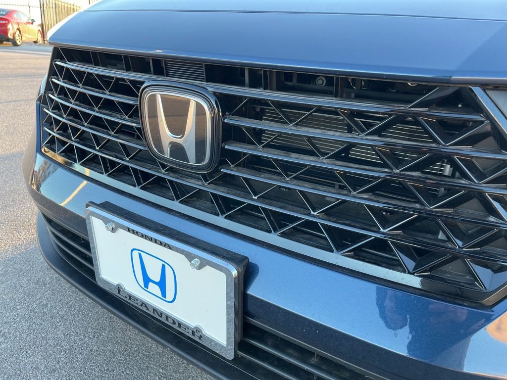 Certified 2025 Honda Accord SE image 14