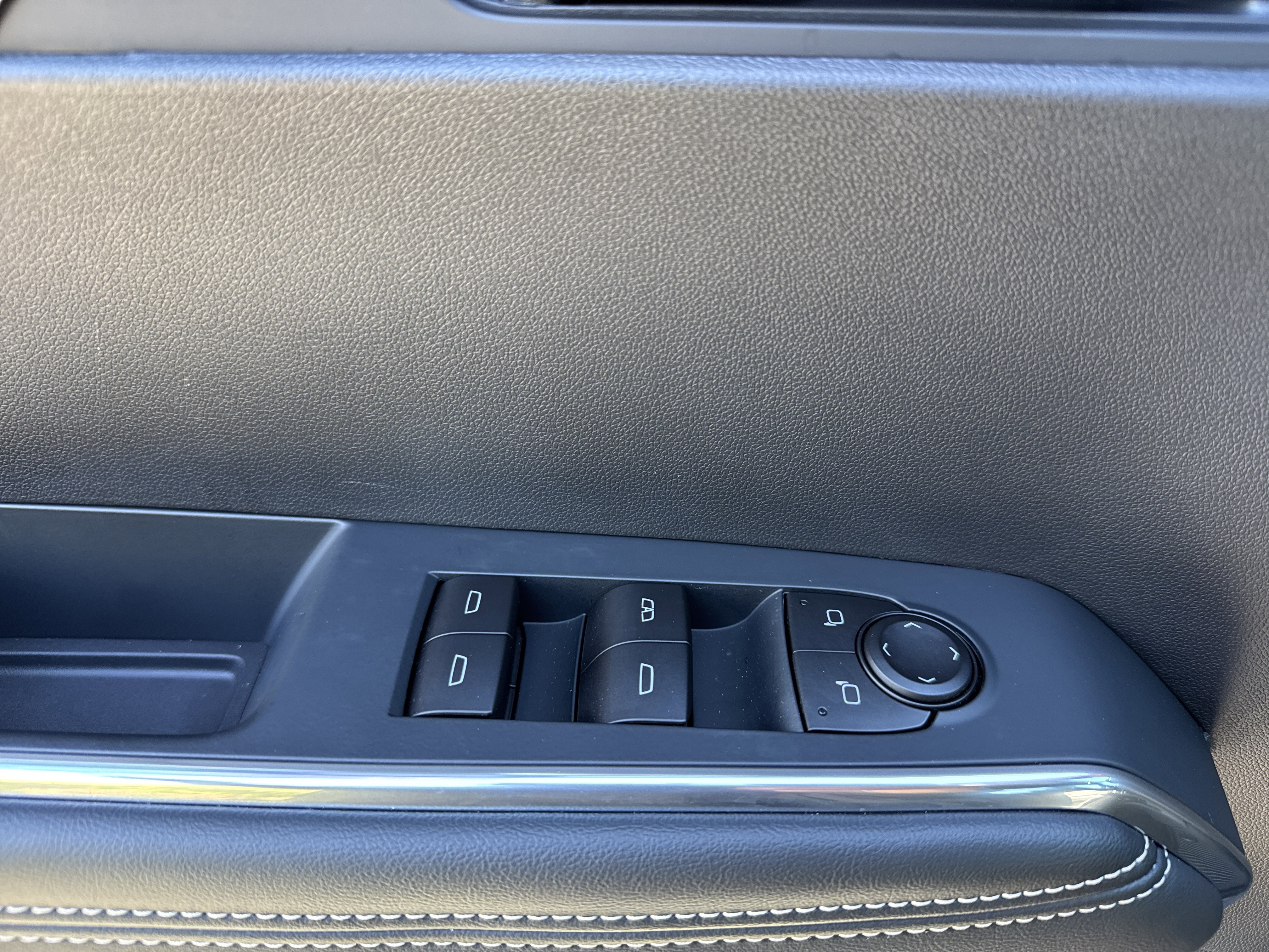 New 2026 GMC Acadia Elevation w/ Black Edition image 13