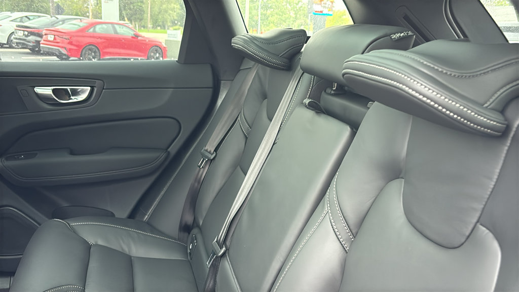 New 2027 Volvo XC60 T8 Ultra AWD/4WD image 11