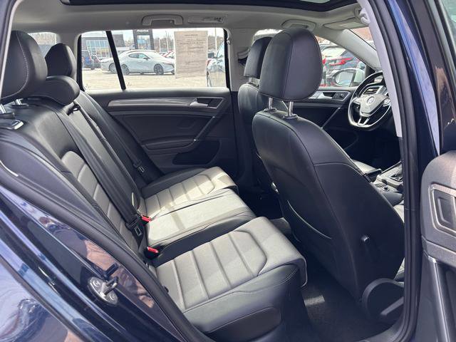Used 2017 Volkswagen Golf Alltrack SE image 13