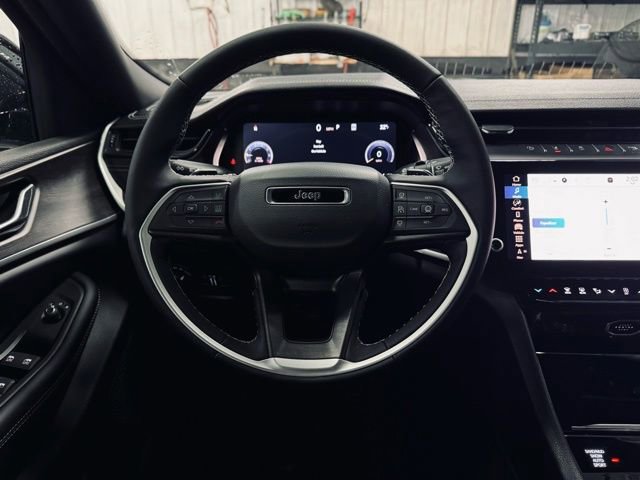 New 2026 Jeep Grand Cherokee Altitude image 23