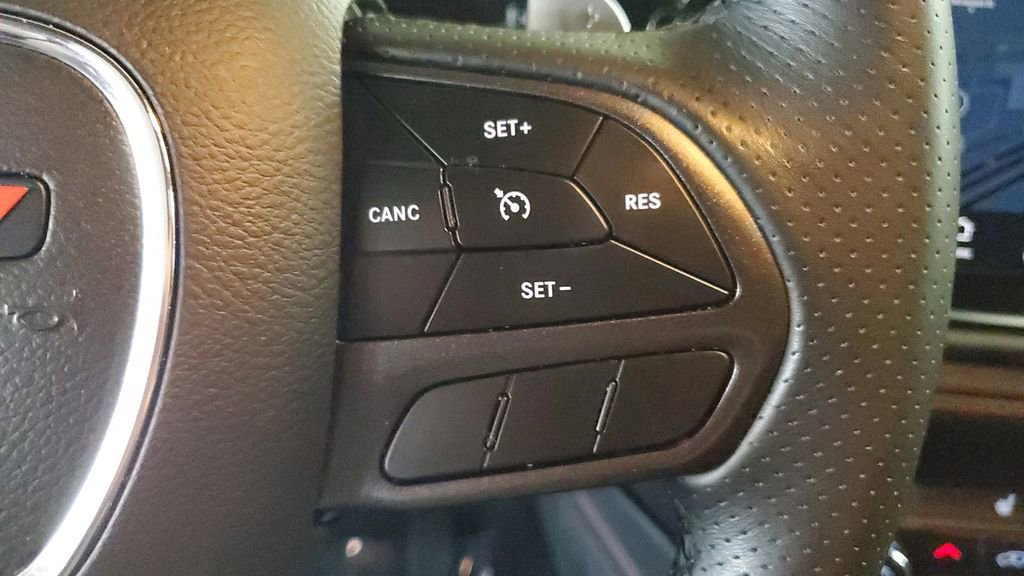 Used 2025 Dodge Durango GT w/ Blacktop Package image 32