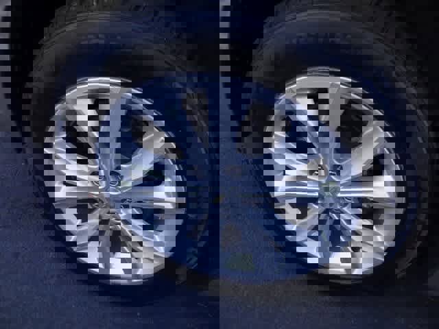 Used 2022 Chevrolet Malibu LT image 11