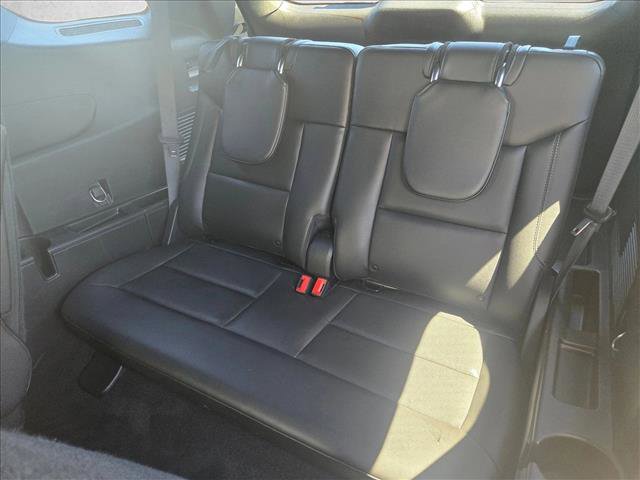 Used 2020 Ford Explorer XLT w/ Equipment Group 202A image 19