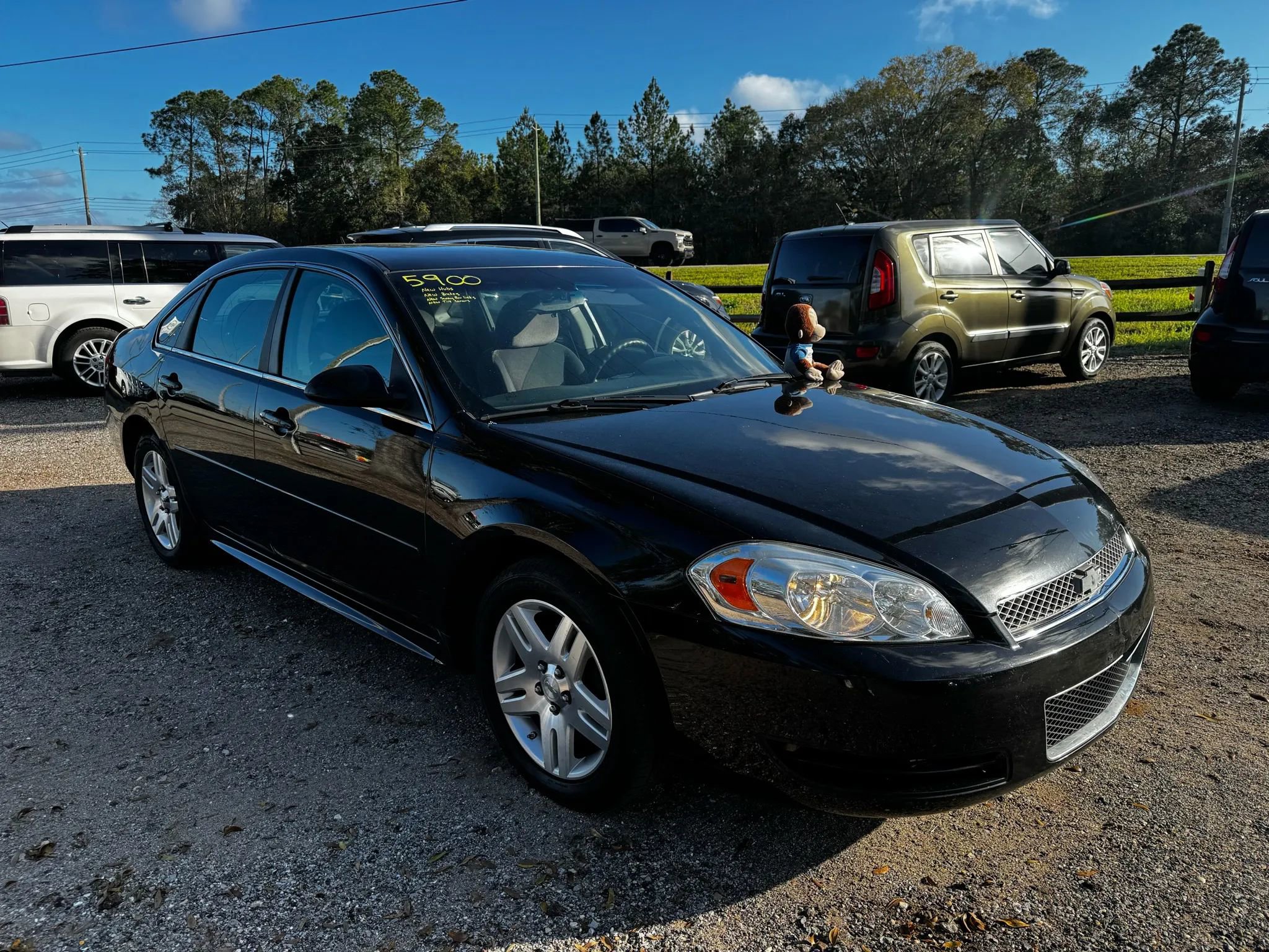 Used 2016 Chevrolet Impala LT image 9
