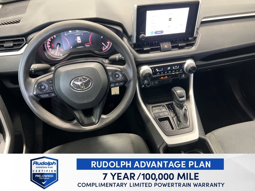 Used 2024 Toyota RAV4 LE image 20