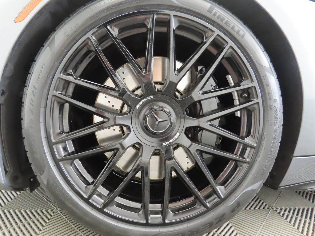 Used 2022 Mercedes-Benz SL 55 AMG 4MATIC image 35