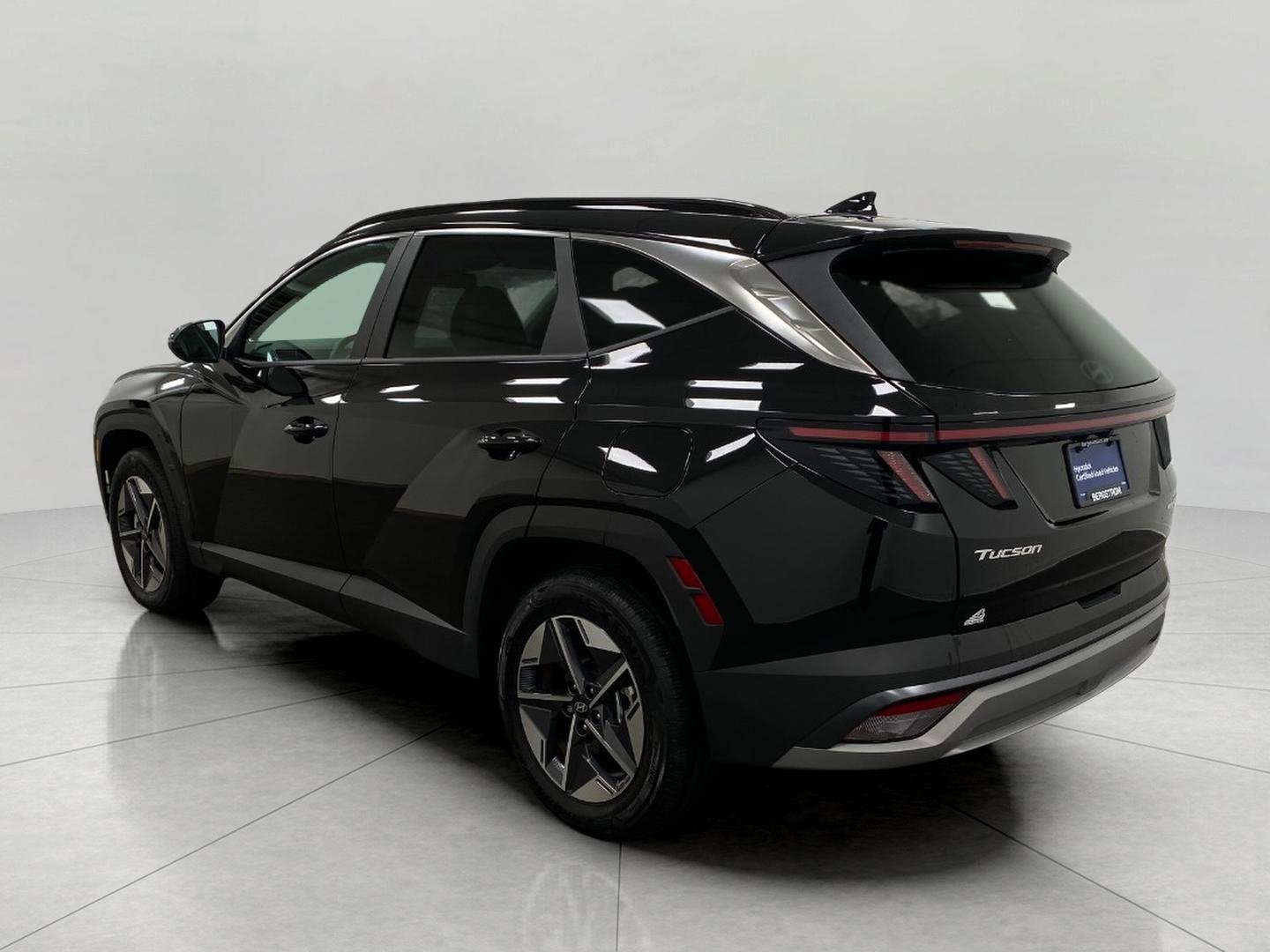 Used 2025 Hyundai Tucson SEL AWD/4WD image 7