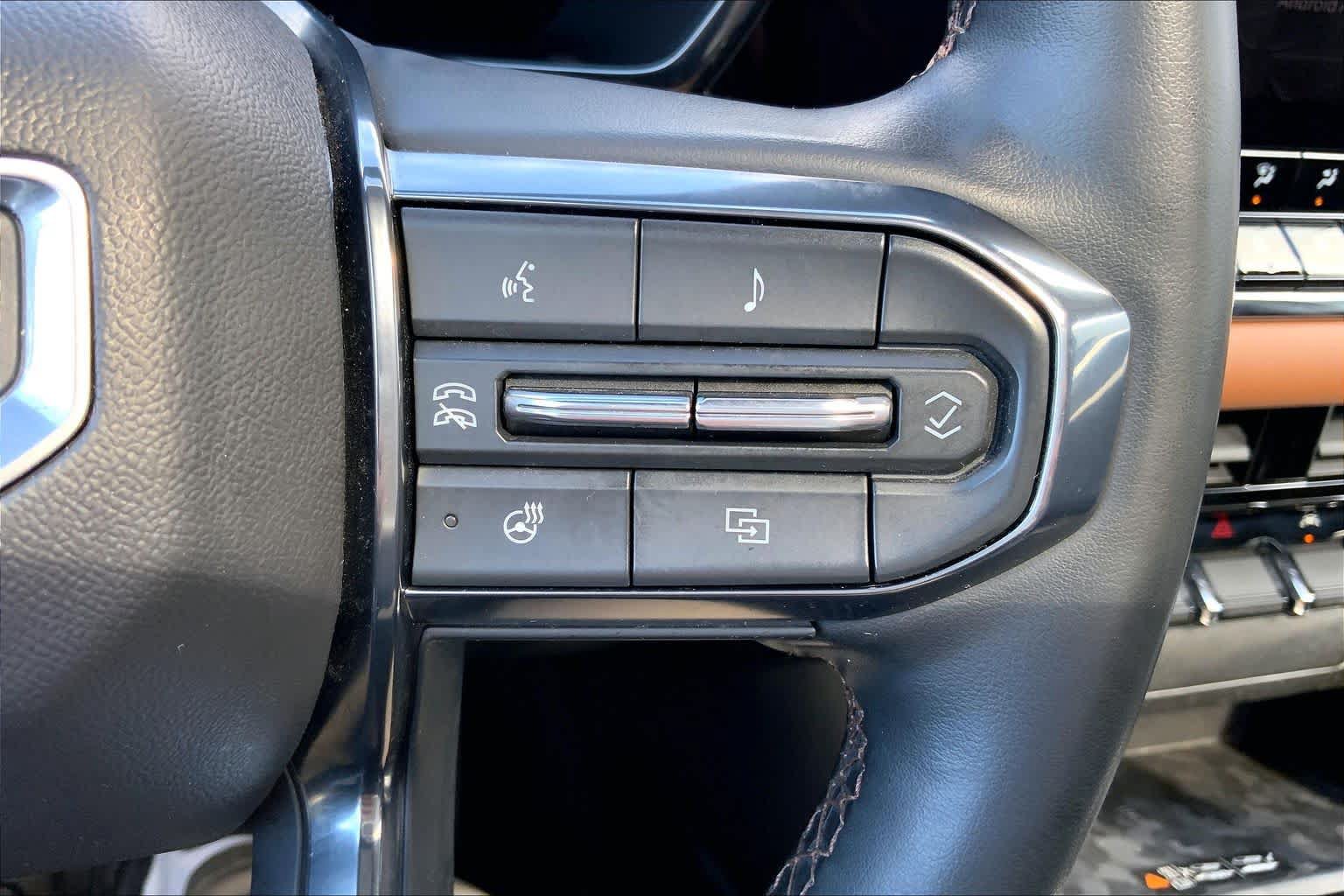 Used 2023 GMC Canyon AT4 w/ AT4 Premium Package AWD/4WD image 24